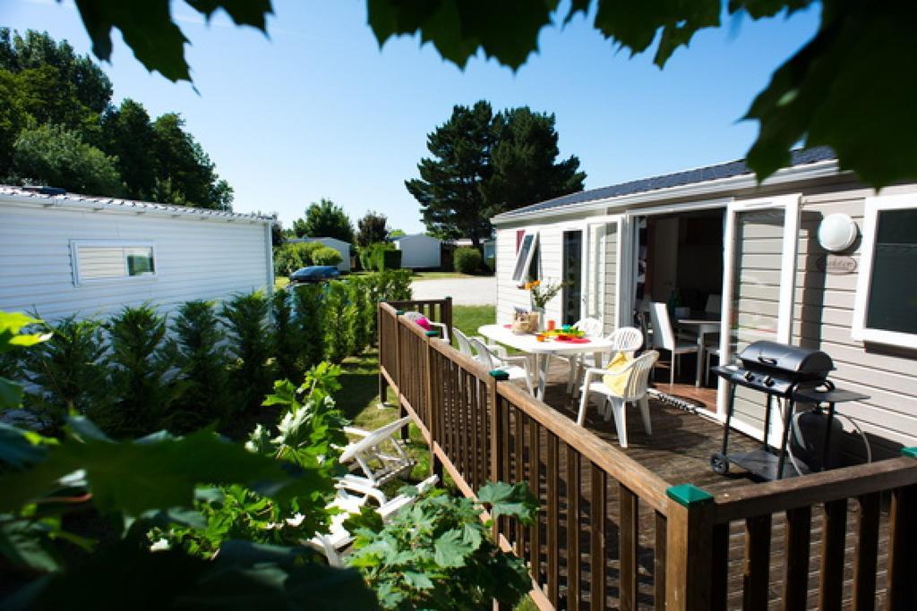 Camping Officiel Siblu Le Lac Des Reves Лат Екстериор снимка